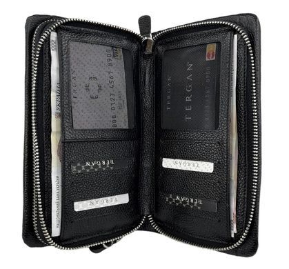 Men's wallet by Tergan (T&uuml;rkiye) made of genuine leather.