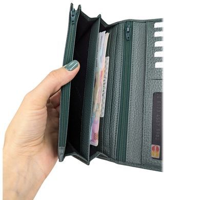 Women's wallet by Tergan (T&uuml;rkiye) made of genuine leather.