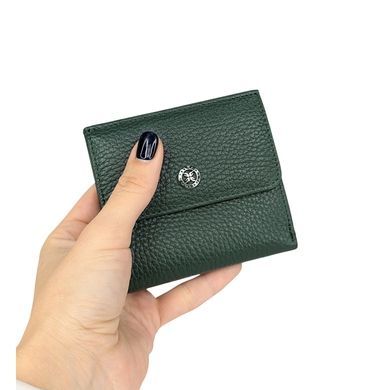 Women's wallet by Tergan (T&uuml;rkiye) made of genuine leather.