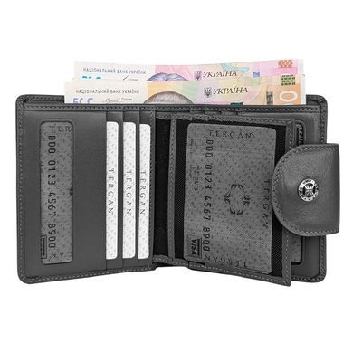 Women's wallet by Tergan (T&uuml;rkiye) made of genuine leather.